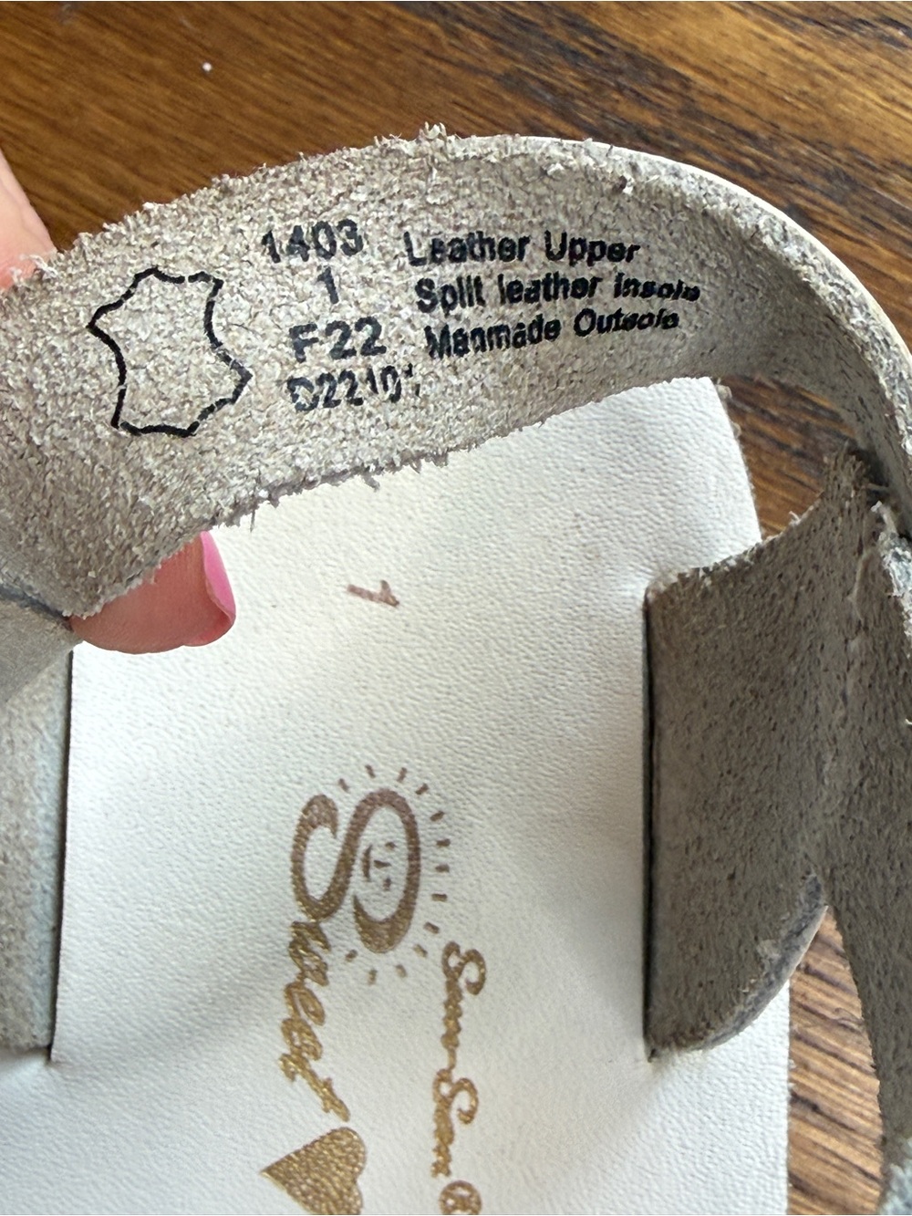Salt Water Sun-Sans Girls White Sweetheart Cutout Ankle Strap Kids Sandals Sz 1 - Picture 6 of 9